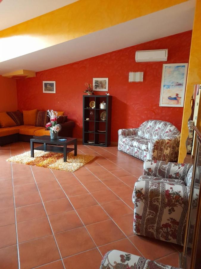 Bed&Breakfast DAVID Tornareccio Exterior foto